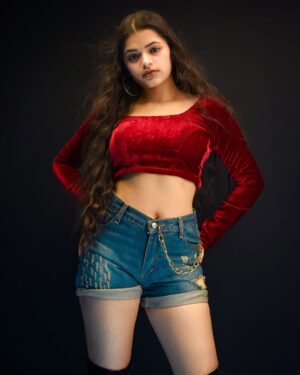 Dipika Rana Instagram - Kissik 🔥
📸Edit by :- @u_c_edits
#pushpa2 #newpost #dipikarana