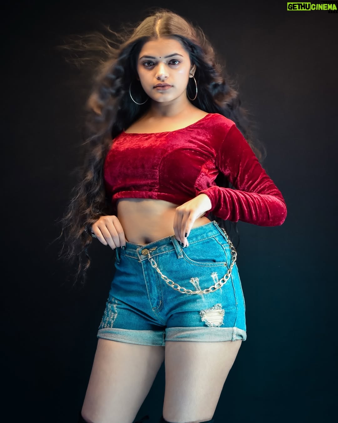 Dipika Rana - 81.5K Likes - Kissik 🔥

📸Edit by :- @u_c_edits 

#pushpa2 #newpost #dipikarana