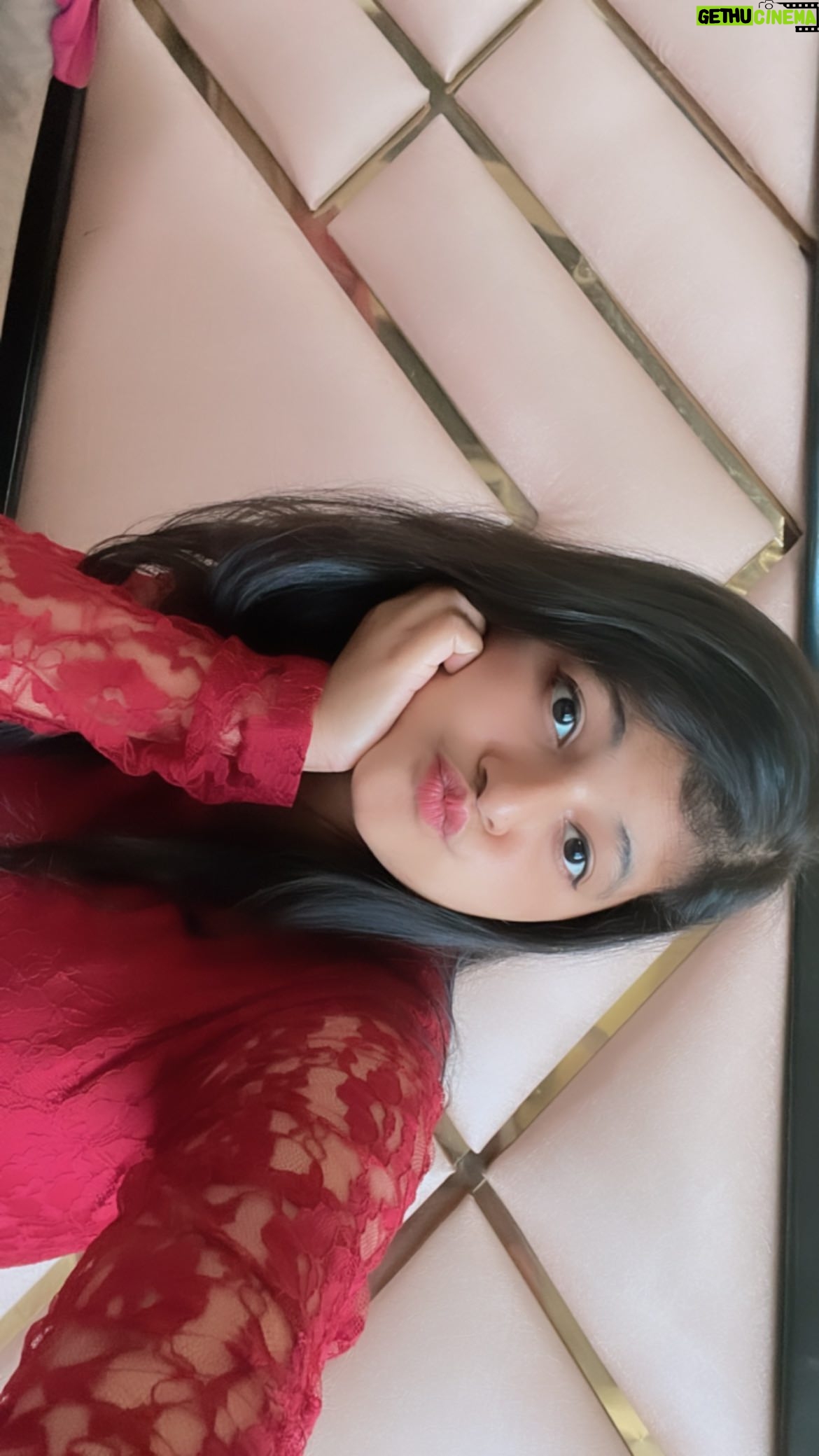 Disha Seth - 329.2K Likes - 😂😂