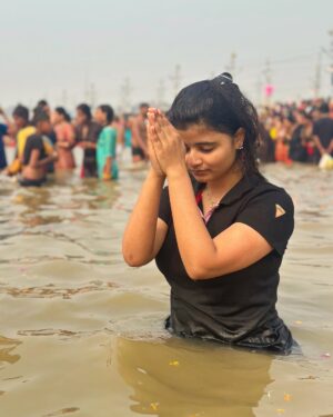 Disha Seth Instagram - 2025 की शुरुवात महाकुंभ से ✨
#mahakumbh2025