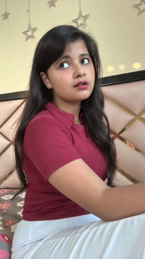 Disha Seth Instagram - Aur aisa kyu hota h ye hum khud bhi nhi jante 😕