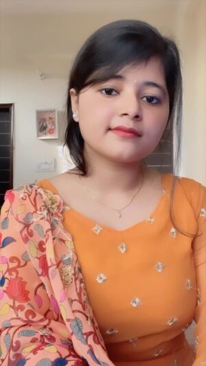 Disha Seth Instagram -