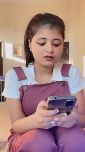 Disha Seth Instagram - Ap bhi aisa krte h?😅