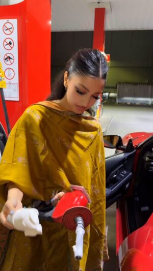 Diva Flawless Instagram - Finally learned to get gas 🥰