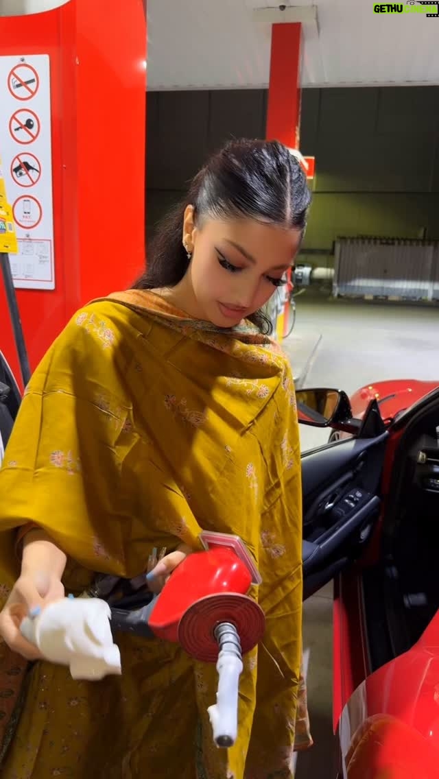 Diva Flawless - 253.5K Likes - Finally learned to get gas 🥰