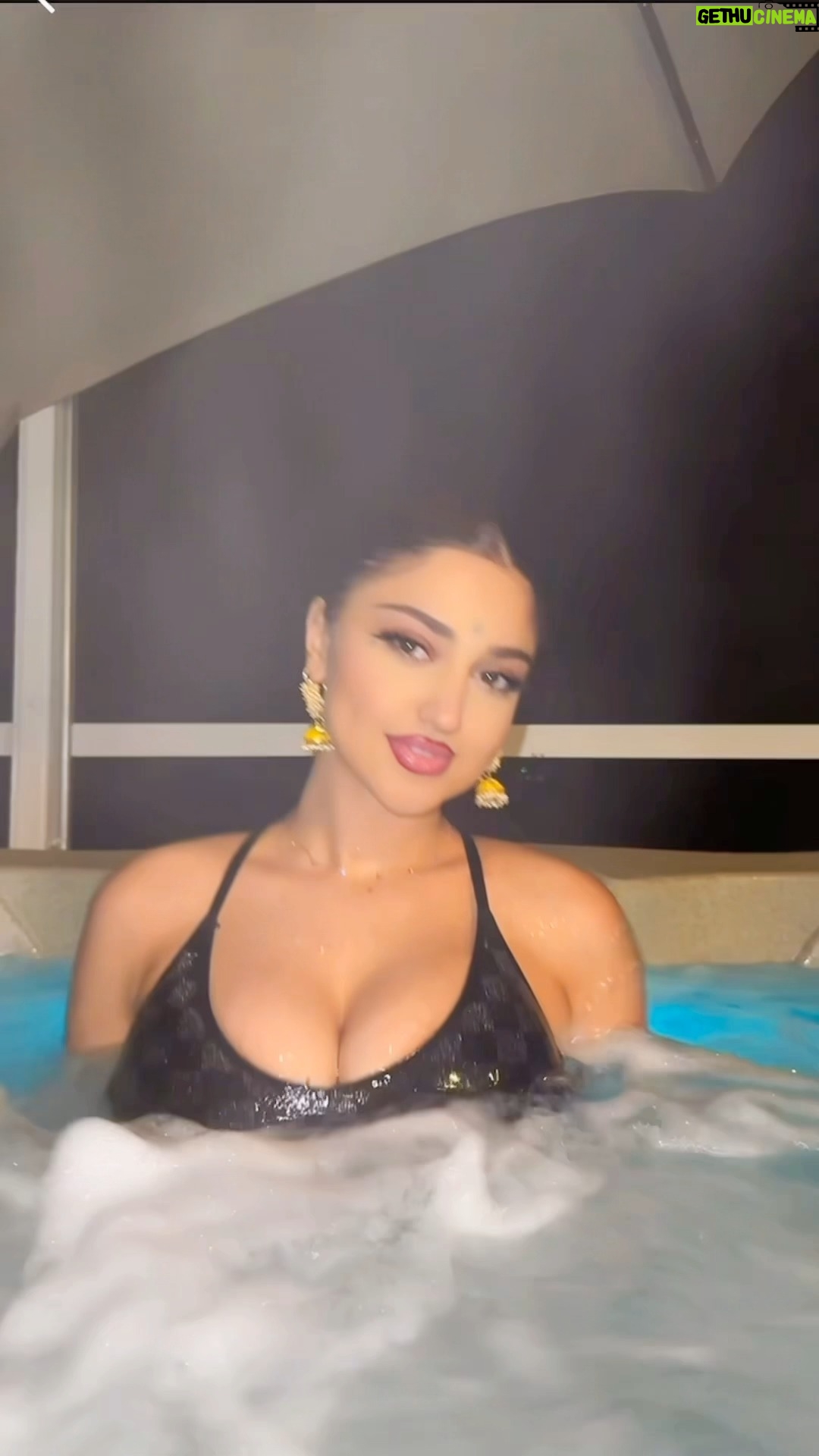 Diva Flawless - 419.1K Likes - 