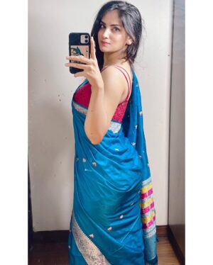 Divya Chanana Instagram - Desi💙

.
.
.
.
.
.
.
.
#fridaypost #divyachanana #delhigirls #delhibloggers #delhigram #delhi #delhidiaries #postoftheday #delhincr #delhilife #delhifun #delhimodel #delhidaily #delhiwale #explorepage #bluesaree #blue #desigirl #desi #saree #kbye #newpost #newpostalert