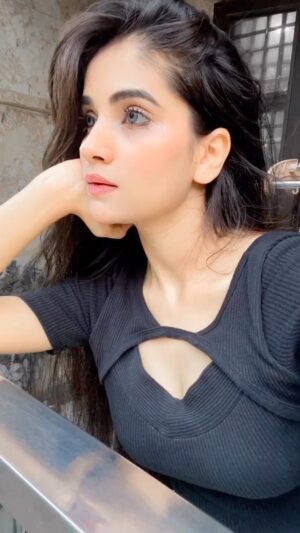 Divya Chanana Instagram - #reels #reelitfeelit #divyachanana