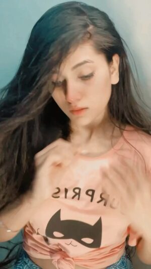 Divya Chanana Instagram - 🙈💕