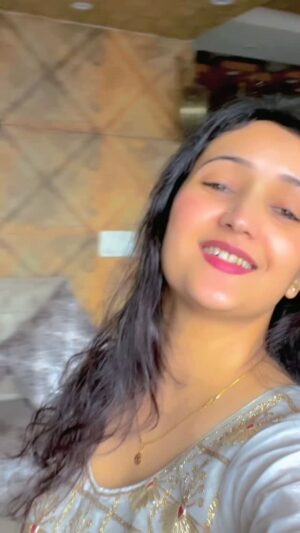 Divyaa Chauhan Instagram -