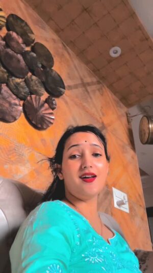 Divyaa Chauhan Instagram -