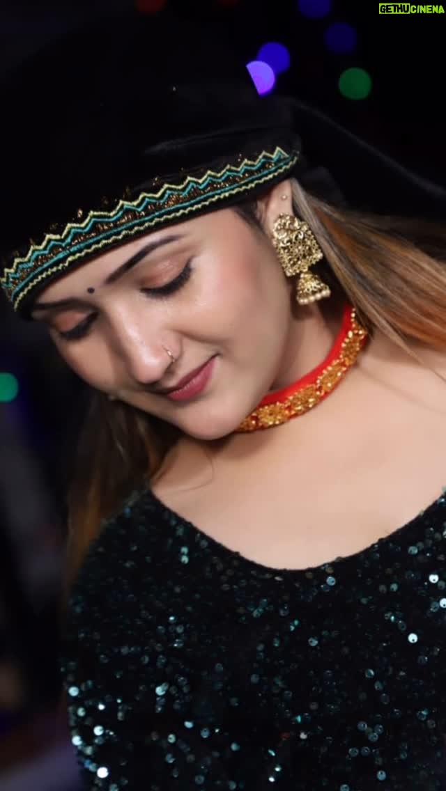 Divyaa Chauhan - 1.4K Likes - ❤️