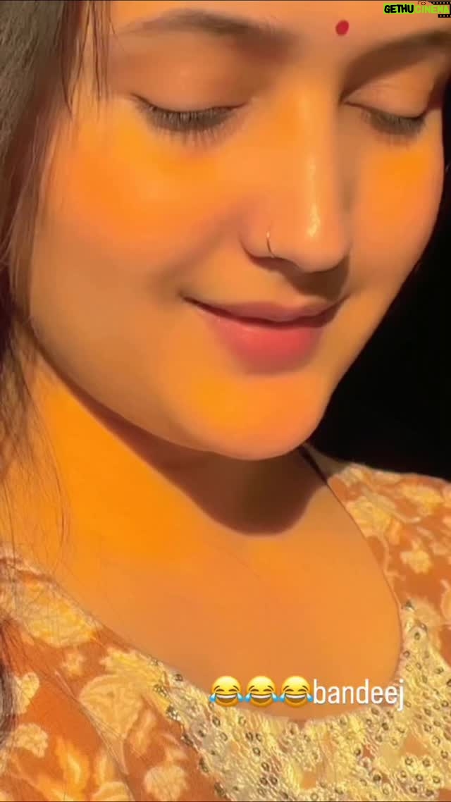 Divyaa Chauhan - 1K Likes - #oldsongs ❤️
