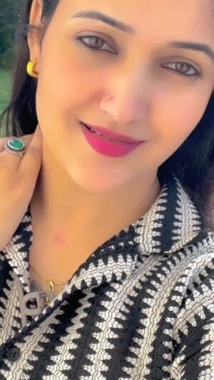 Divyaa Chauhan Instagram -
