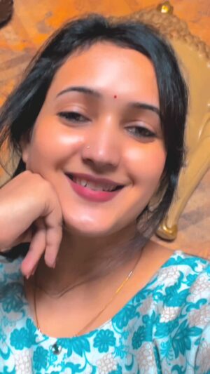 Divyaa Chauhan Instagram -