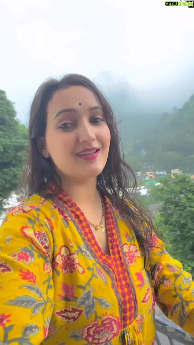 Divyaa Chauhan - 7.4K Likes - 