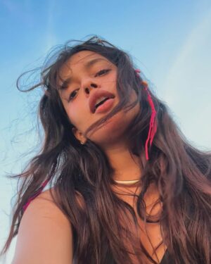 Divyanshi Jaiswal Instagram - Morning Magic, Beach Edition ✨