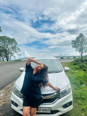 Divyanshi Jaiswal Instagram - I love small getaways from reality 🤌🏼
Lansdowne was peaceful and honestly, just what I needed.
Such a beautiful experience.🌼