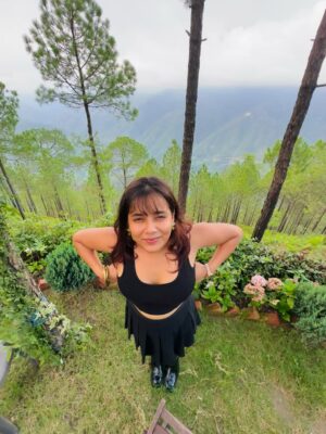 Divyanshi Jaiswal Instagram - I love small getaways from reality 🤌🏼
Lansdowne was peaceful and honestly, just what I needed.
Such a beautiful experience.🌼