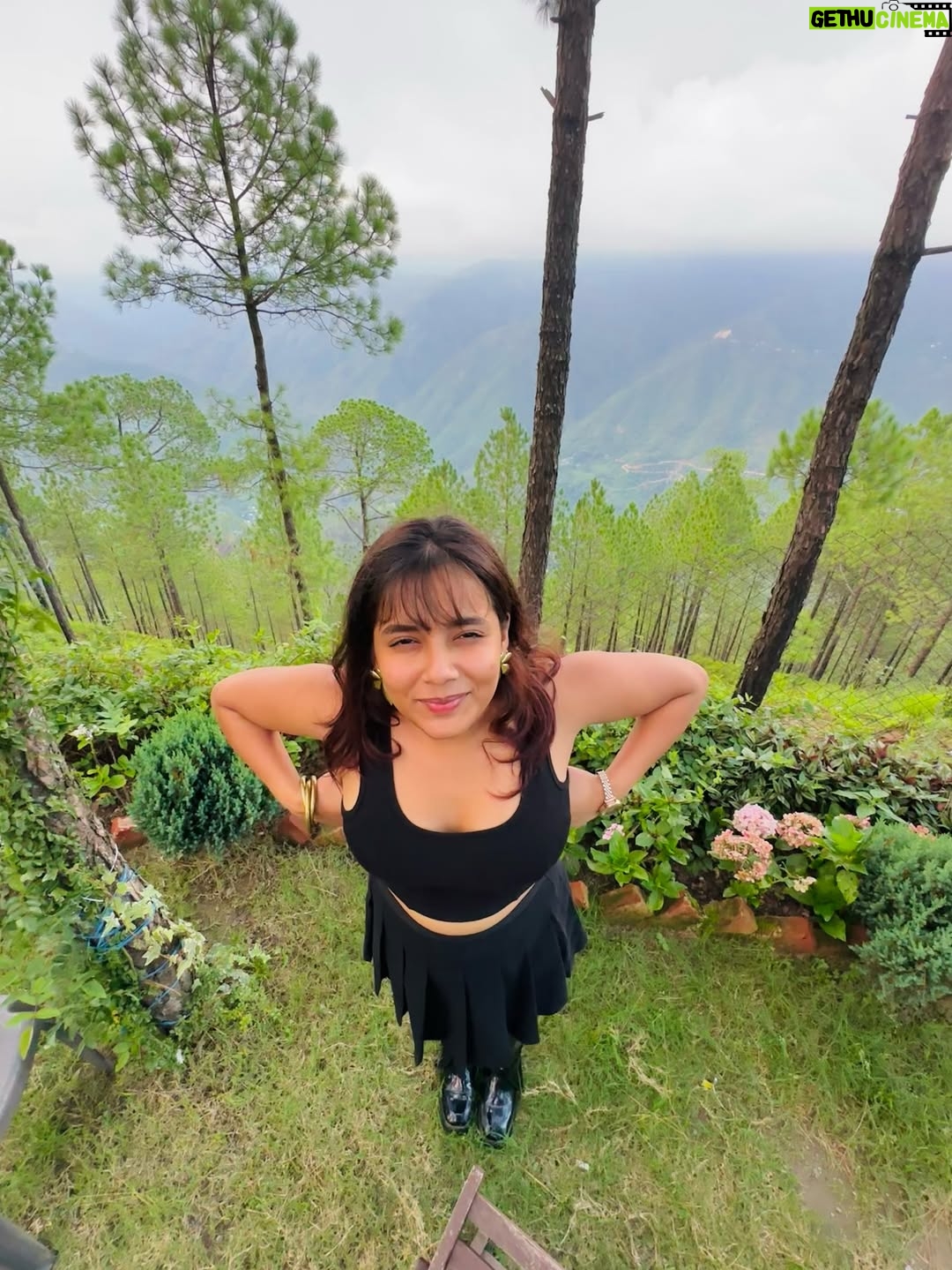Divyanshi Jaiswal - 1.7K Likes - I love small getaways from reality 🤌🏼
Lansdowne was peaceful and honestly, just what I needed.
Such a beautiful experience.🌼