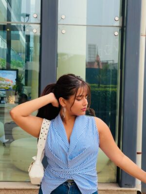 Divyanshi Jaiswal Instagram - Chic happens.🌀