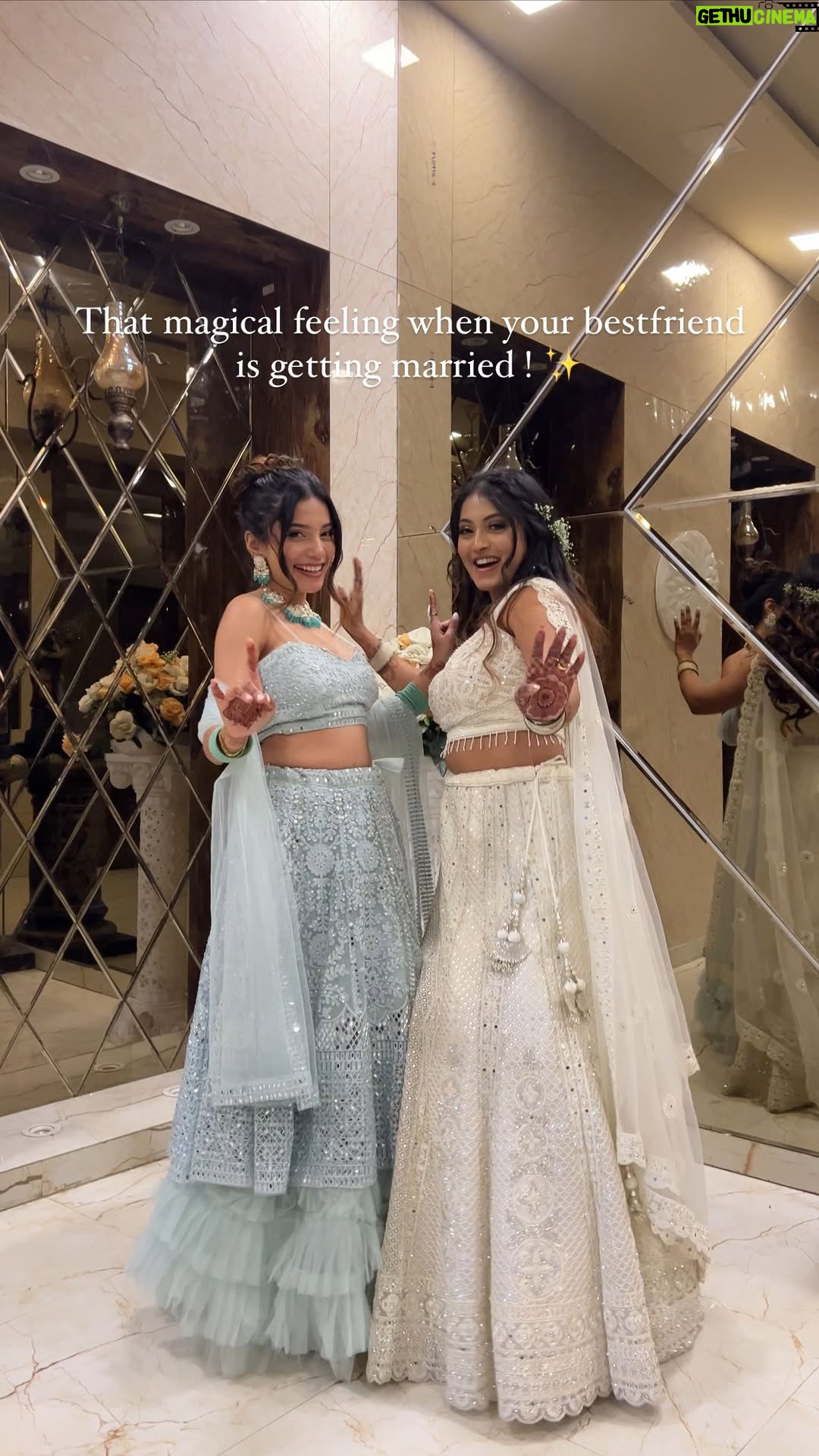 Doll Daundkar - 65.5K Likes - It’s happening ! ✨❤️ 
My cuties are finally engaged💍 @kajalvp @vikrant0234