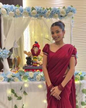 Doll Daundkar Instagram - || गजानना गजानना पार्वतीनंदन गजानना विघ्न विनाशक एकदंताय गौरीपुत्रा गजानना || 🌺✨