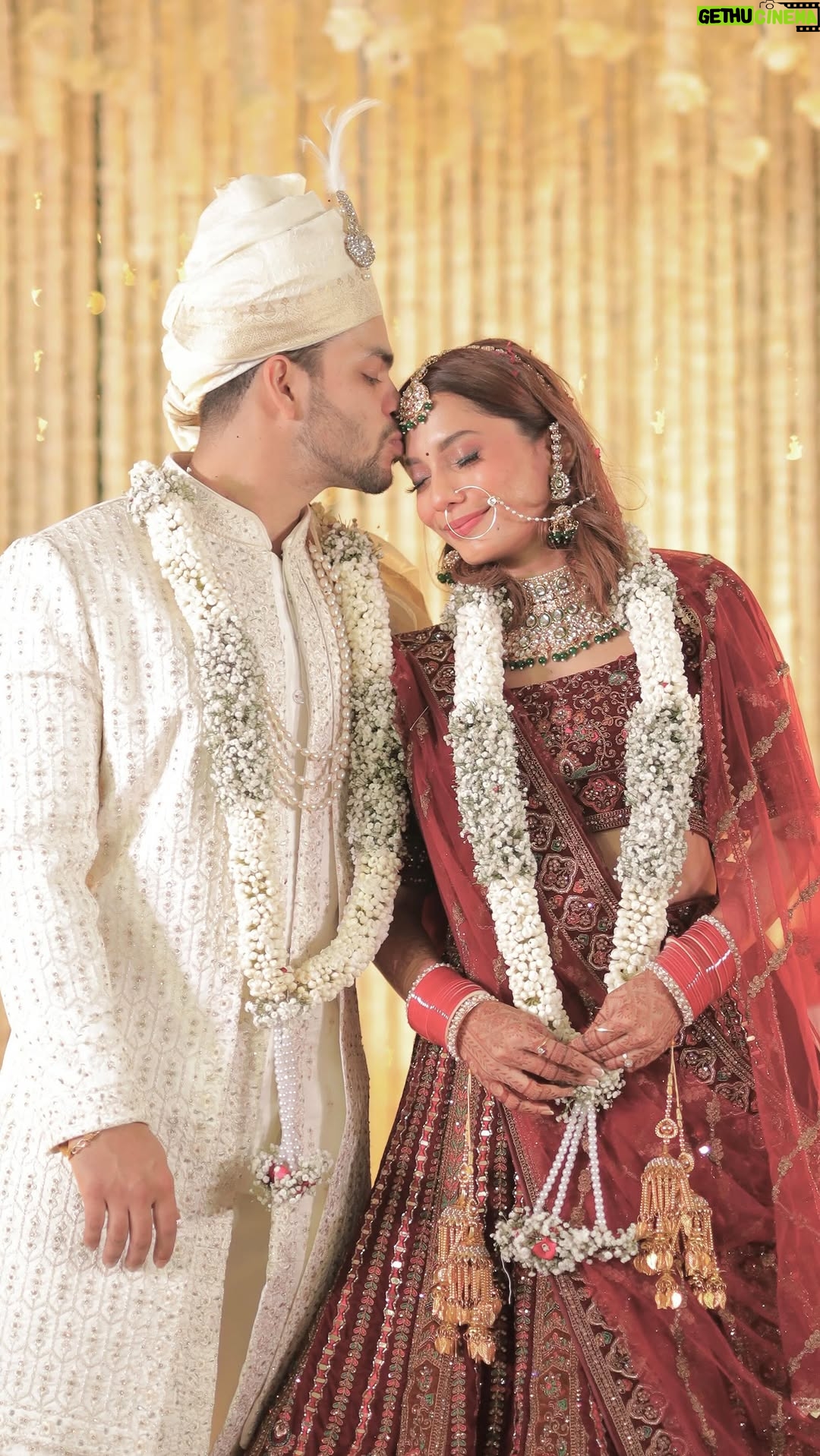 Doll Daundkar - 260K Likes - “Through every twist, turn, and challenge, we held onto each other—and here we are, stronger than ever. 🧿❤️

#DoraPyaarKa

#WeMadeIt #ForeverWithYou 

📸 @vb_bagde_mr.photographer