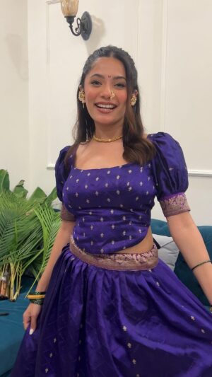 Doll Daundkar Instagram - ✨ Got sooo many compliments, everyone asked me for the link… but how do I share a link to memories? ❤️ Some stories are stitched, not shopped ! Turned mom’s 25 years old saree into this 💕
