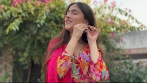 Dollsy Pamnani Instagram - Sawaar loon!🌸🌷😭