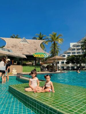 Dong Nhi Instagram - Grateful for the laughs, sunsets, and family moments shared at @rasasentosa . Sentosa was made even more magical with your incredible hospitality ā¤ļø
#nhithangfamily
#DiscoverSentosa
#SentosaIsland
#SentosaDiscoverySquad
#discoversentosa #singapore #exploresingapore