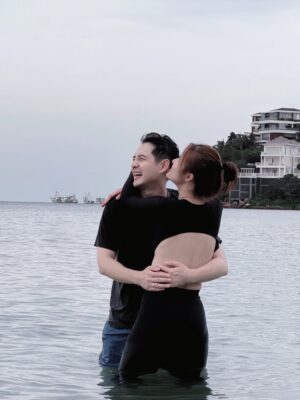 Dong Nhi Instagram - Nghe Äį»n BĆ£i Khem PhĆŗ Quį»c Äįŗ¹p lįŗÆm, tįŗn mįŗÆt trįŗ£i nghiį»m dĆnh quĆ” khĆ“ng muį»n rį»i šš
#dongnhi #ongcaothang