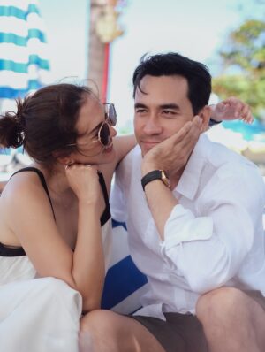 Donna Agnesia Instagram - Kangen banget…
Pengen ketemu, di mimpi dulu juga gak apa2. ❤️
#dariusdonna #couple #love #kangen #justus