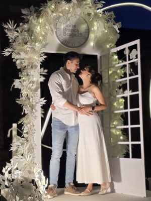 Donna Agnesia Instagram - Living together again brings us the greatest joy! 😍🤗
Happy Sunday everyone ❤️
#thesinathrya #dariusdonna #family #love #justus