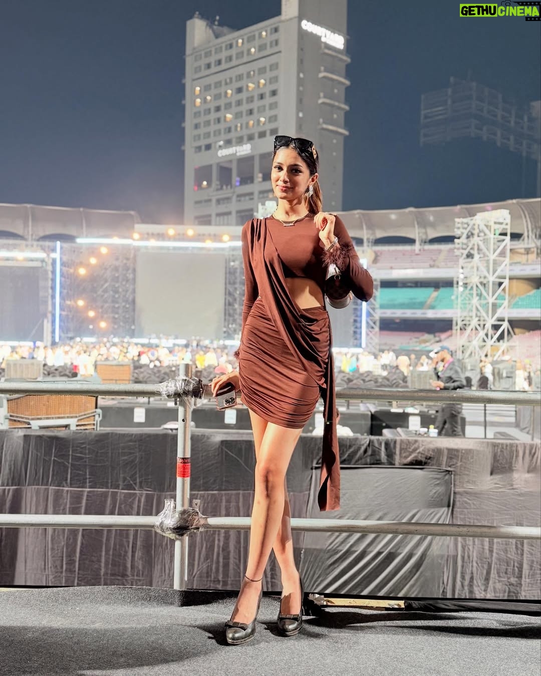 Drashti Bhanushali - 4.8K Likes - Just Living my life🖤
Ar rahman concert moments 🎀🎀
.
#drashtibhanushali #teamdrashtians