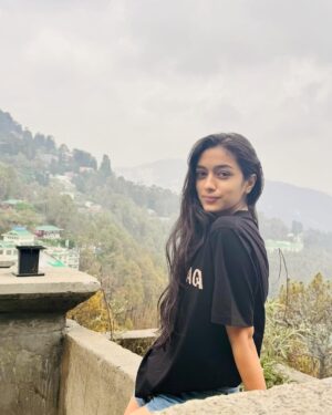 Drashti Bhanushali Instagram - Phir se udd chalaaa🦋