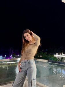 Actress Drashti Bhanushali HD Photos and Wallpapers July 2025