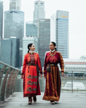 Dulguun Odkhuu Instagram - Witness the Beauty and Majesty of our Two Queens 👑
FROM 1️⃣7️⃣th OCTOBER
🇸🇬 Experience the Epic Theatrical Masterpiece 🎭
BOOK YOUR TICKETS NOW! 🎫
https://ticketing.sistic.com.sg/mbs/booking/mongolkhan1124
Don't Miss The Most Epic Asian Show of the Year ❗️
"The Mongol Khan” has arrived in Singapore to kick off its Asia tour at Marina Bay Sands UNTIL 3️⃣rd November showcasing Mongolian culture on the world stage.
7️⃣0️⃣0️⃣ years ago, Mongolia returns!
Onwards and Upwards – Go Mongolia❗️
#themongolkhan #marinabaysands #singapore #gomongolia #mongolia #sandstheatre
