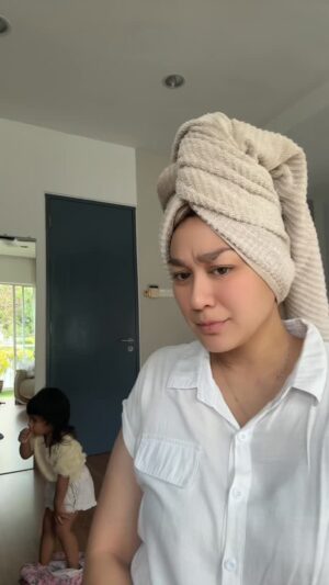 Dynas Mokhtar Instagram - Oliss ohhhhh Oliss⦠š
#kisaholiss