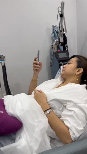 Dynas Mokhtar Instagram - Hey guys! So I just tried the weight-loss programme at Cleo Clinic in Desa Sri Hartamas, and I have to share ā Iām so impressed!
The clinic is super nice and cozy, no wonder theyāve won so many awards. The doctors and nurses? Totally professional but also really sweet ā they made me feel so comfortable from the start.
During the consultation, they checked my BMI first and explained everything step by step. I love how personalised the plan is ā it feels like they really care about your goals.
If youāre thinking about losing weight safely and with the right support, I honestly recommend Cleo Clinic. Iām so excited to see my results!
#cleoclinic #weighlossjourney