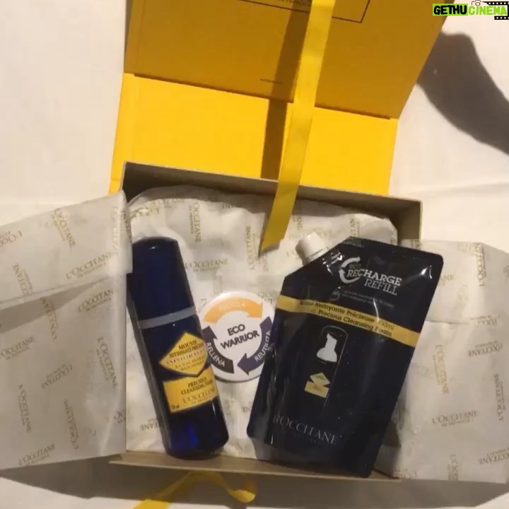 Edith González - 9.7K Likes - Llegar y encontrarme con esta iniciativa me hace muy Feliz! 💛más después de la semana que vivimos en la cdmx! Me declaro una eco-warrior Recicla, Reutiliza y rellena.  Súmate y cuéntame que haces por cuidar el medio ambiente 🌳 Yo intento consumir marcas que se preocupan por el planeta! como @loccitane_mx sigue la cuenta de la marca y taggea a tres amigas que cuiden el medio ambiente, participa hasta el 2 de Junio y próximamente compartiré en historias las ganadoras #muchomasqueunamarca #unmundomejoresposible #ReciclaReutilizaRellena
