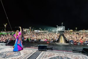 Edith Márquez Instagram - ¡¡¡Gracias Ensenada por regalarme un 15 de septiembre hermoso!! Los amos Marquezos!!! Y que viva México 🇲🇽!!!