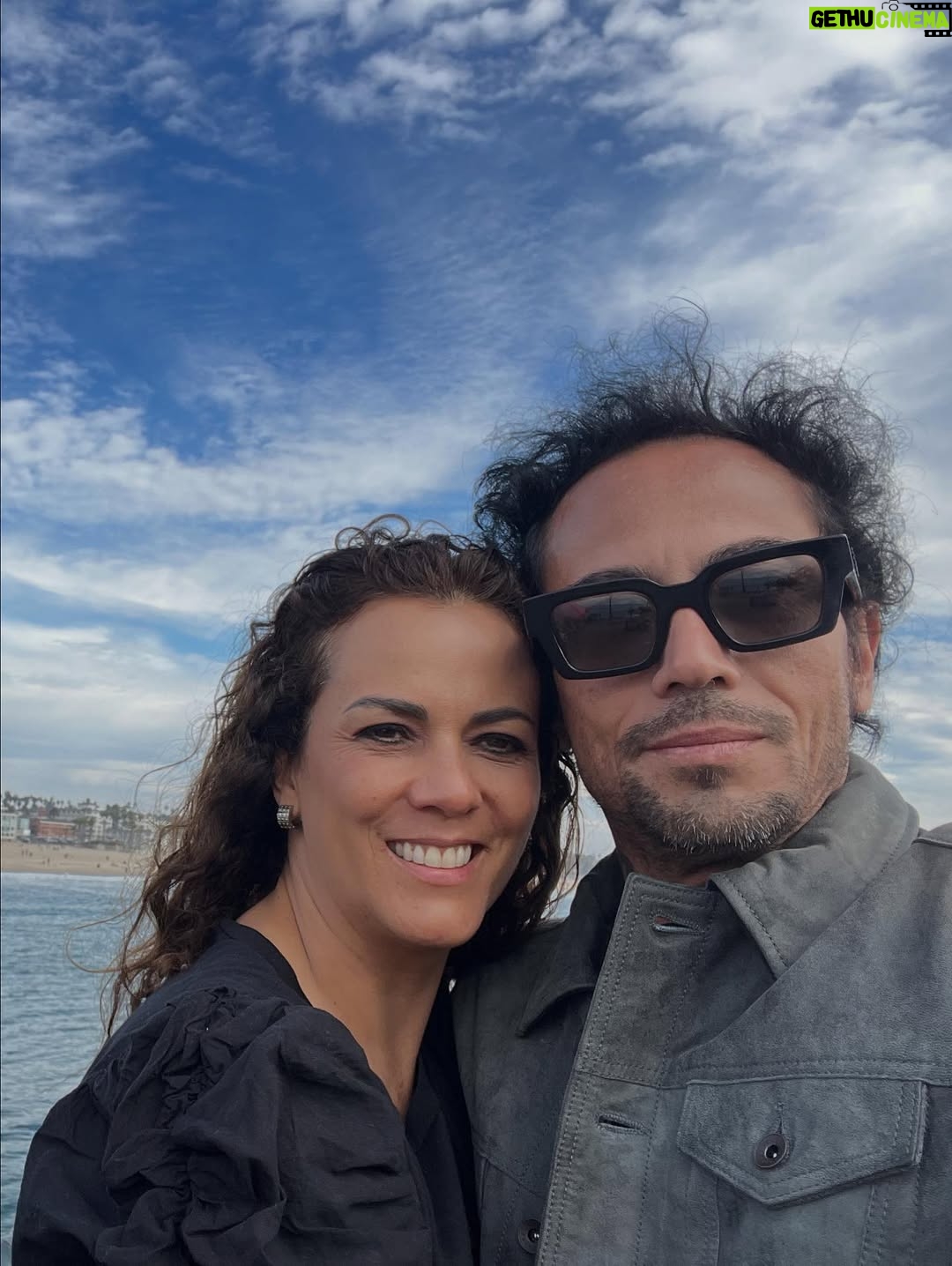 Edith Márquez - 3K Likes - Hace 24 meses que el amor crece cada día junto a ti , hace 24 meses me despierto más enamorado al verte , hace 24 meses ESTO ES VIDA juntos .
Por todas las Bidas que nos quedan juntos en la eternidad tocando las galaxias ,TE AMO MUJER GALAXIA @edithmarquezlanda 🥔