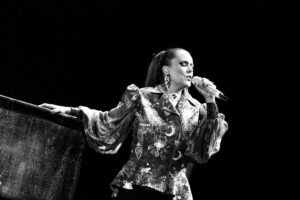 Edith Márquez Instagram - ¡GRACIAS, OAXACA!
Me los llevo en el corazón♥️✨
Gracias por la noche tan bonita que me regalaron. ¡Los amo Marquezos!