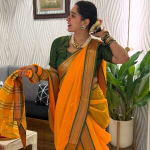 Ekta Varma Instagram - Vakratunda Mahakaya Mantra
Vakratunda Mahakaya
Suryakoti Samaprabha
Nirvighnam Kuru Me Deva
Sarva-Kaaryeshu Sarvada

(Meaning: O Lord with a curved trunk and mighty body, with the brilliance of a million suns, please remove all obstacles in my work, always.

@mommy_mode_on 
#bappa #ganpati #ganeshchaturthi #ɢᴀɴᴇsʜᴀ #ganeshafestival #ganeshchaturthi #ganeshaji #ganpatibappa