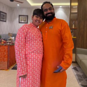 Ekta Varma Instagram - Vakratunda Mahakaya Mantra
Vakratunda Mahakaya
Suryakoti Samaprabha
Nirvighnam Kuru Me Deva
Sarva-Kaaryeshu Sarvada

(Meaning: O Lord with a curved trunk and mighty body, with the brilliance of a million suns, please remove all obstacles in my work, always.

@mommy_mode_on 
#bappa #ganpati #ganeshchaturthi #ɢᴀɴᴇsʜᴀ #ganeshafestival #ganeshchaturthi #ganeshaji #ganpatibappa
