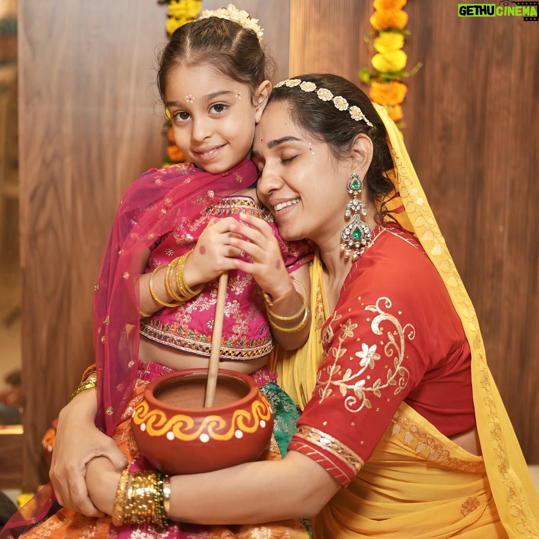Ekta Varma - 3 Likes - Happy Janamasthmi to all 🌷🦚

@mommy_mode_on 
#krishna #radhe #harekṛiṣhna #krishnajanmashtami #bhakti #kanha #kanaiya #radhekrishnalove #radhebol #radhavallabh