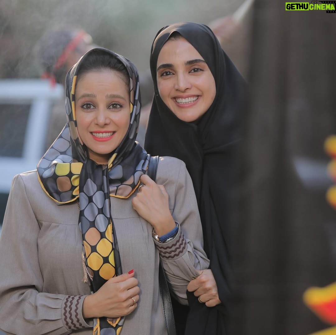 Elahe Hesari - 98K Likes - آلبومی از عکس های فسیل 
📸 @samira_bakhtiary 
@karimaminii 
@ebrahimamerian