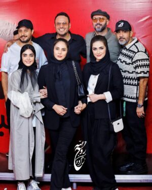 Elahe Hesari Instagram - اولین اکران عمومی سریال #زخم_کاری #بازگشت 

ممنونم برای حضورتون 🙏🏾🦋

@filimocom 
@filimoshot
