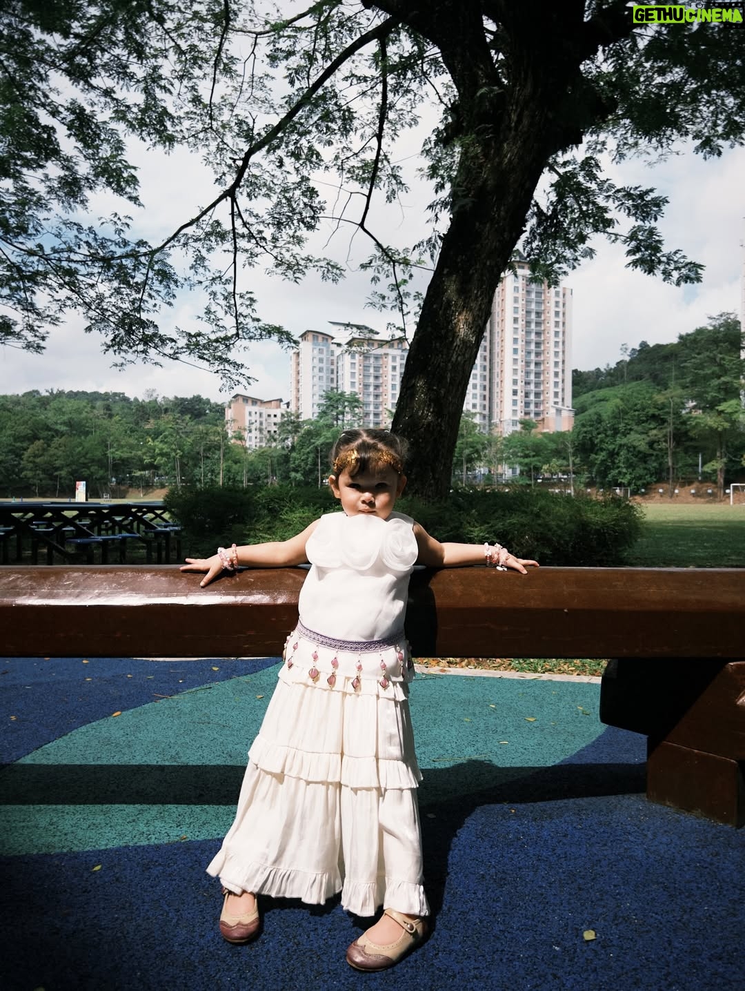 Elfira Loy - 14.6K Likes - 